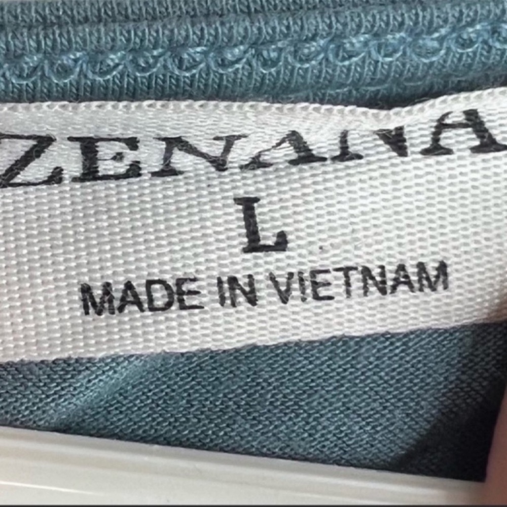 Zenana Blue Gray Short Sleeve Romper NWOT - Picture 3 of 6